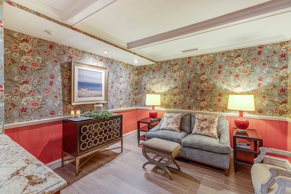 A H Peters Funeral Home gallery image 2